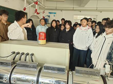 e610f87c2f5d7b4f23df3da11e7653e0